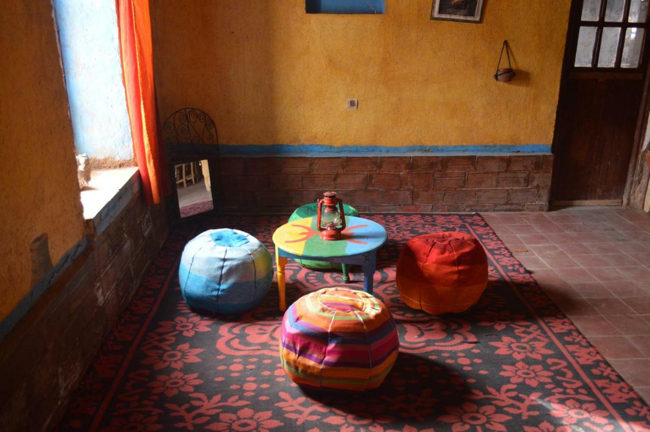 Riad Hotel Les Flamants メルズーガ エクステリア 写真